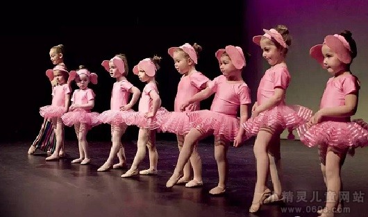宝宝多大学舞蹈比较合适 宝宝学舞蹈的注意事项