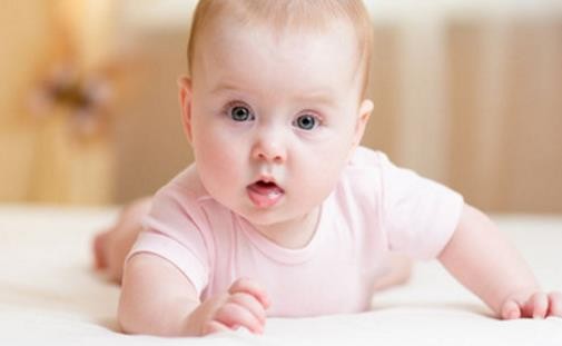 新生宝宝的哪些异常表现需及时就诊