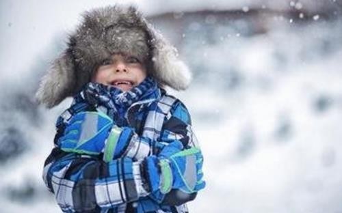 冬季育儿宝妈需注意这几点让宝宝远离感冒病毒 宝宝健康过严冬